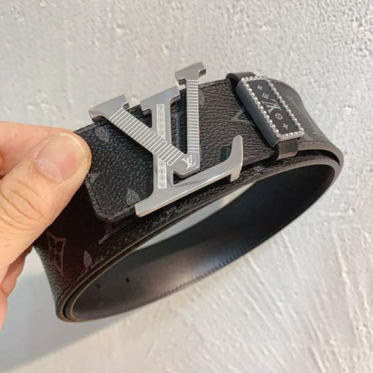 Picture of Louis Vuitton Belts _SKUfw217990399fw
